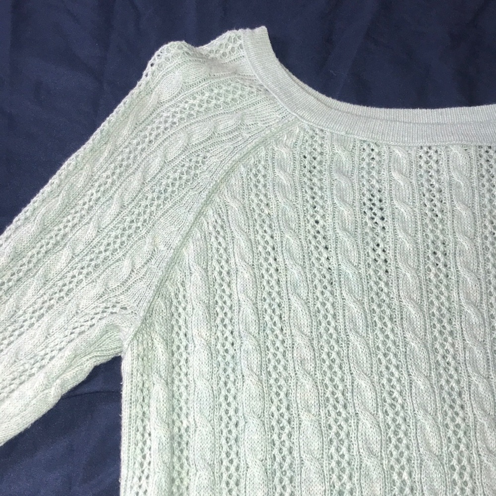 American Eagle Sweater